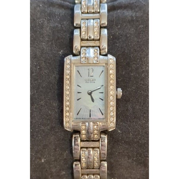 CITIZEN ECO-DRIVE G620 S019257 LADIES SS MOP DIAL CRYSTAL BEZEL BRACELET WATCH - Picture 1 of 4